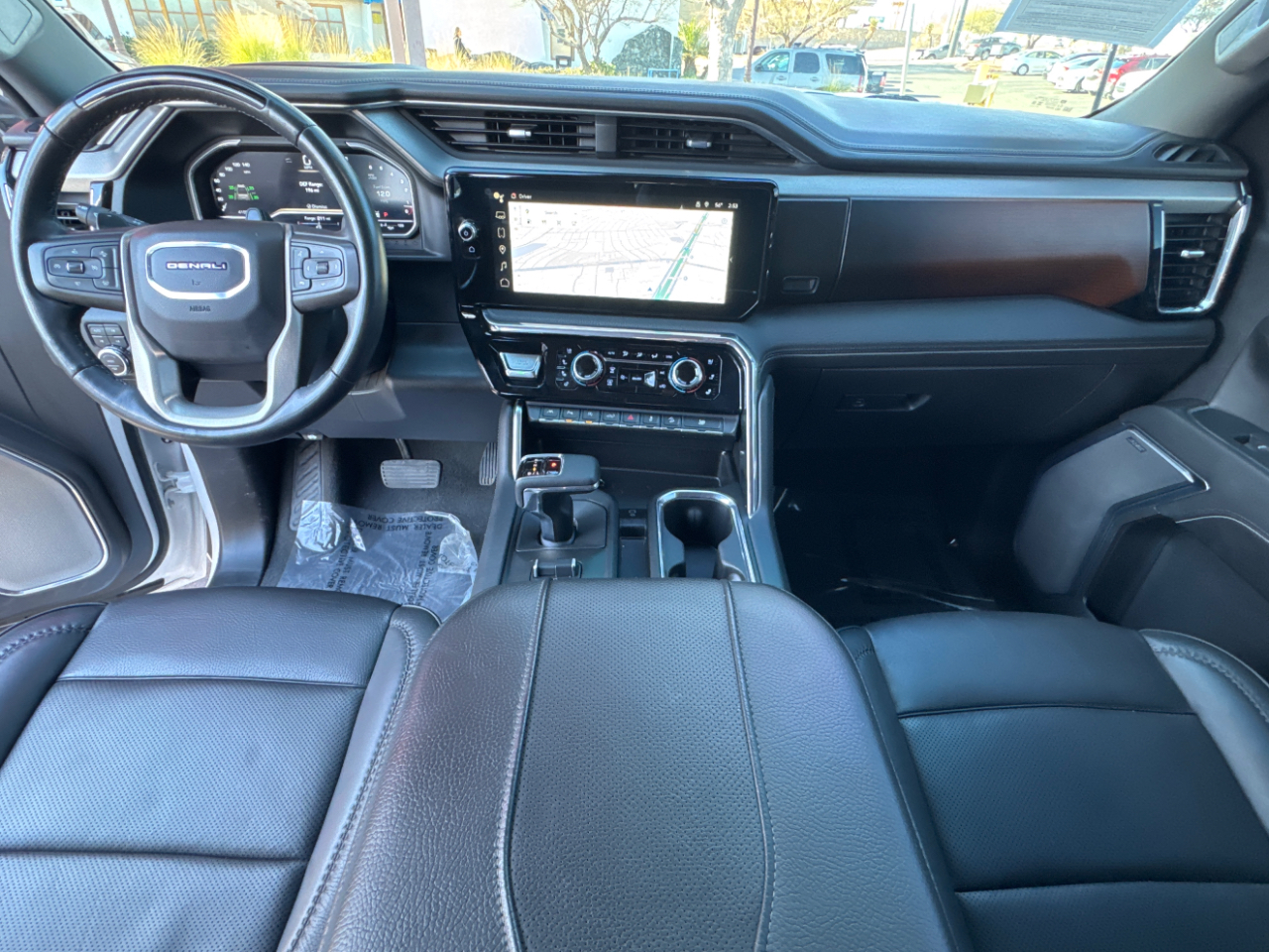 GMC Sierra 1500 Denali Crew Cab Short Box 4WD 2023