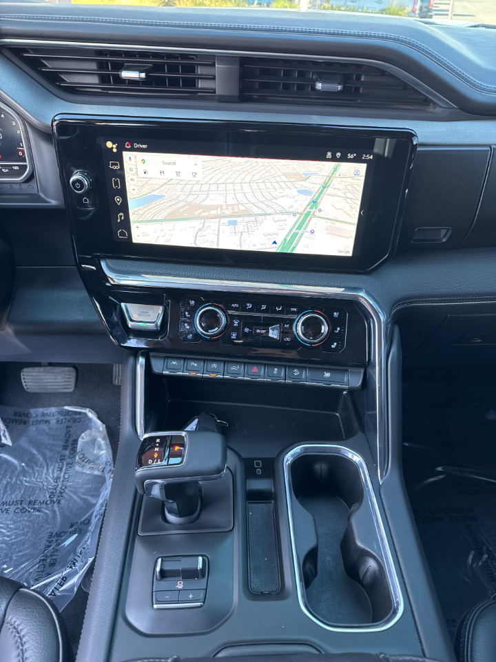 GMC Sierra 1500 Denali Crew Cab Short Box 4WD 2023