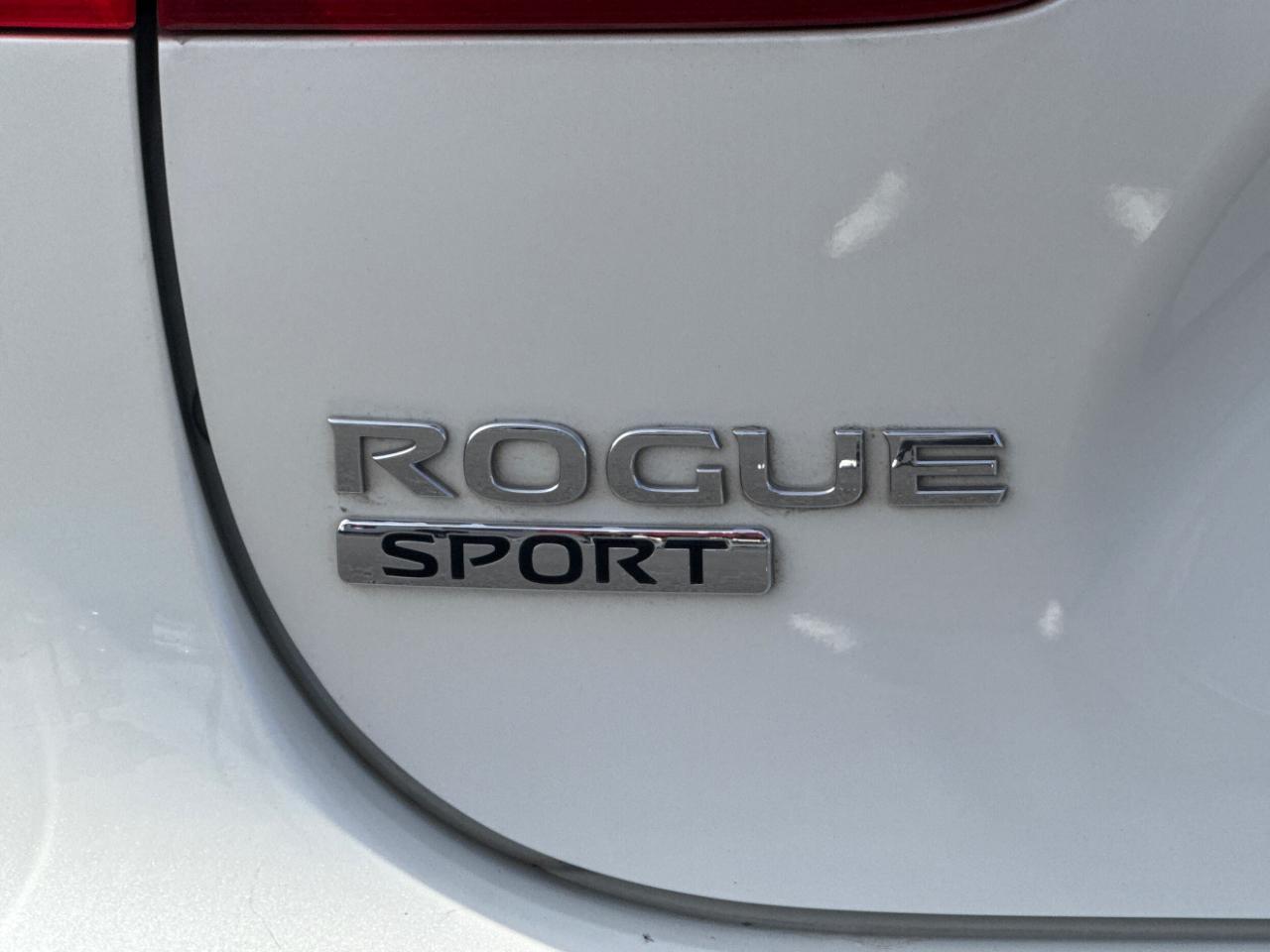 Nissan Rogue Sport FWD SV 2020