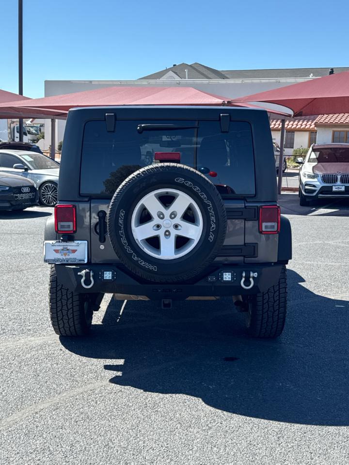 Jeep Wrangler JK Unlimited Sport 4WD 2018