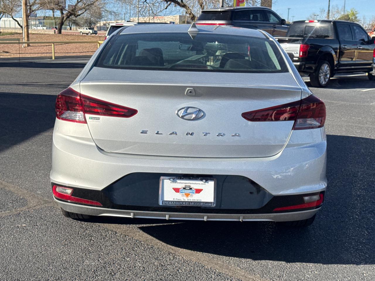 Hyundai Elantra SEL 2.0L Auto 2020