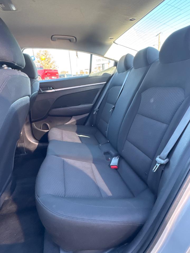 Hyundai Elantra SEL 2.0L Auto 2020