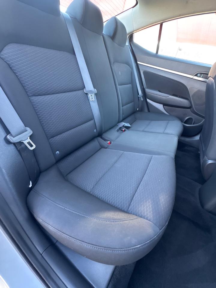 Hyundai Elantra SEL 2.0L Auto 2020