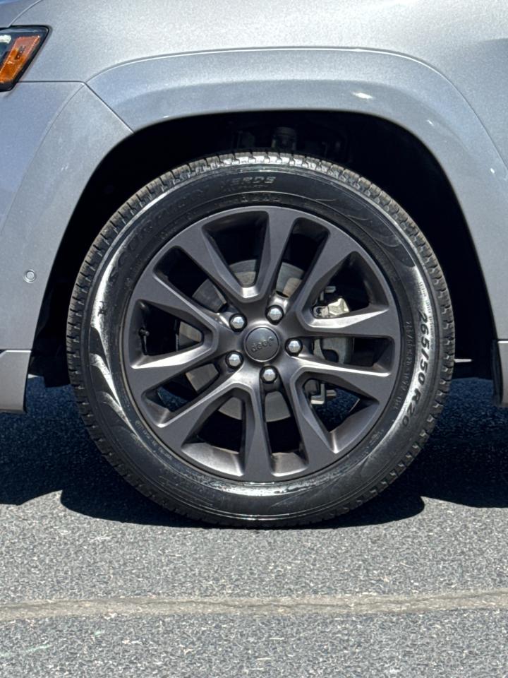 Jeep Grand Cherokee Overland 2WD 2019