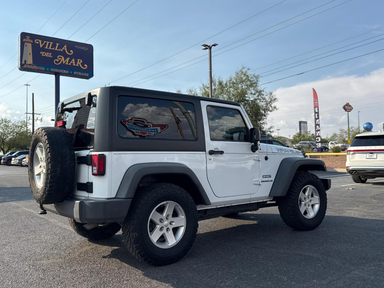 Jeep Wrangler Sport 4WD 2016
