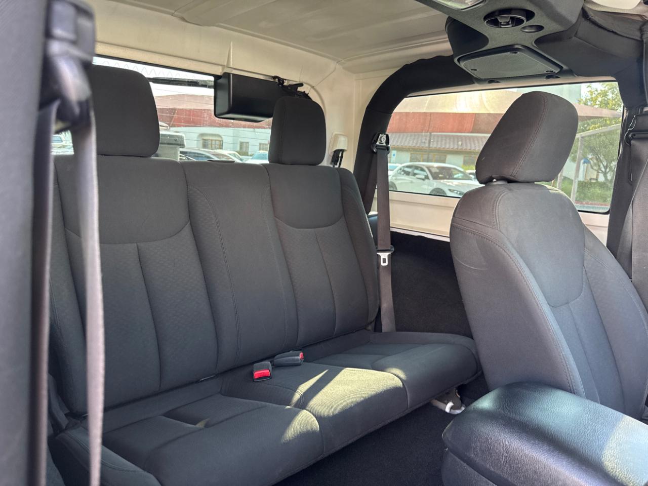 Jeep Wrangler Sport 4WD 2016