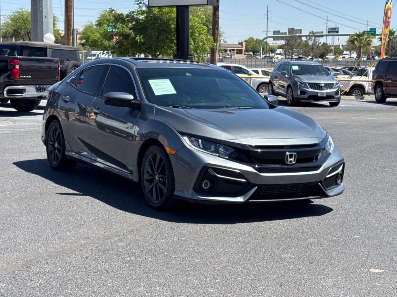 View vehicle photo 3