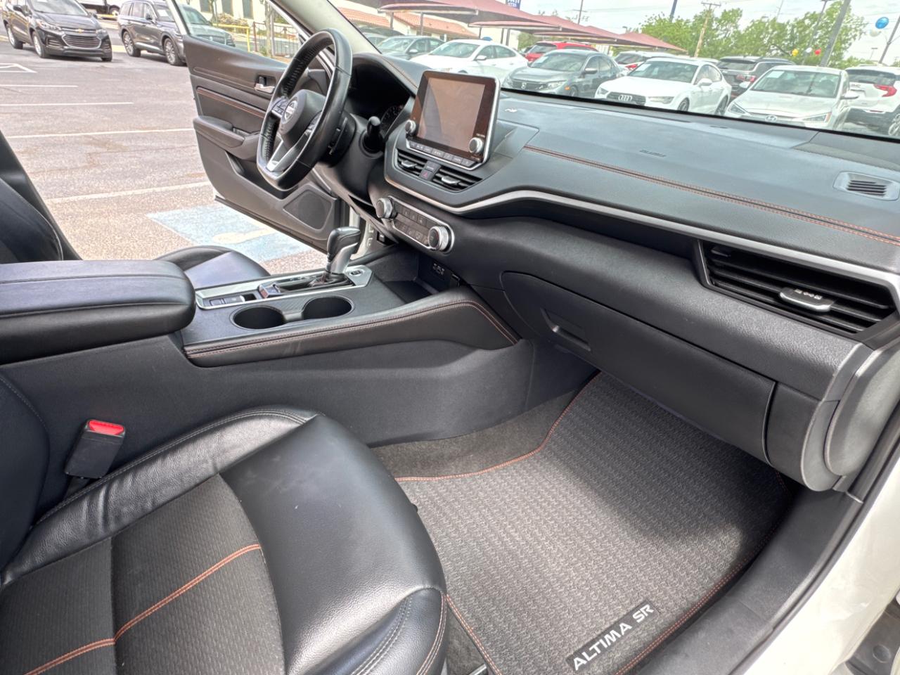 Nissan Altima 2.5 SR AWD 2022