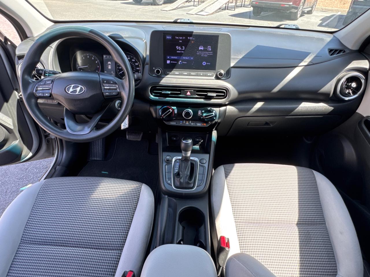 Hyundai Kona SE 2022