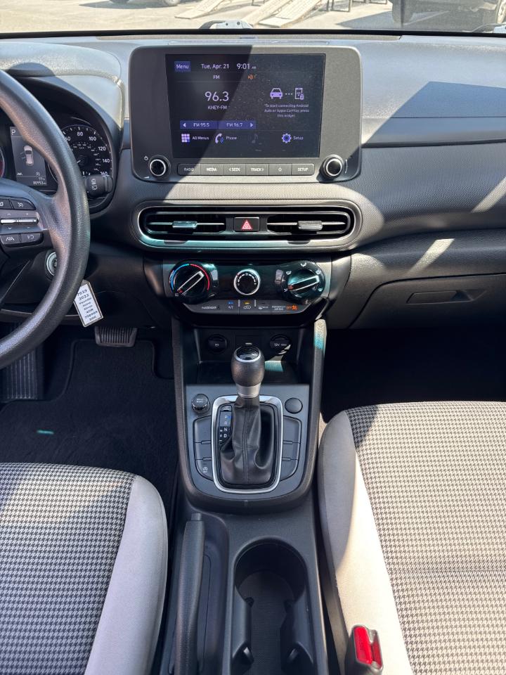 Hyundai Kona SE 2022