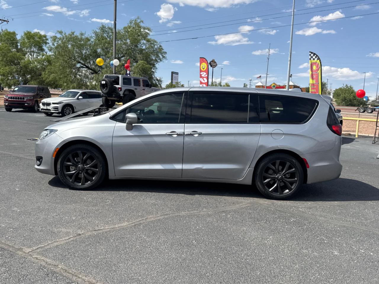 Chrysler Pacifica Touring Plus 2019