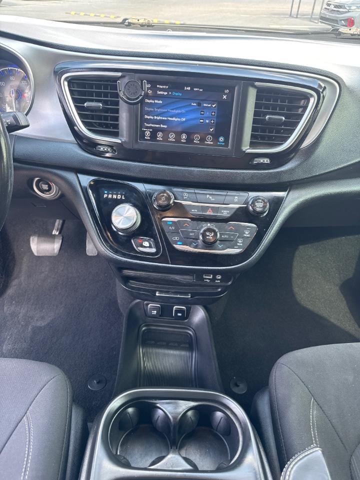 Chrysler Pacifica Touring Plus 2019