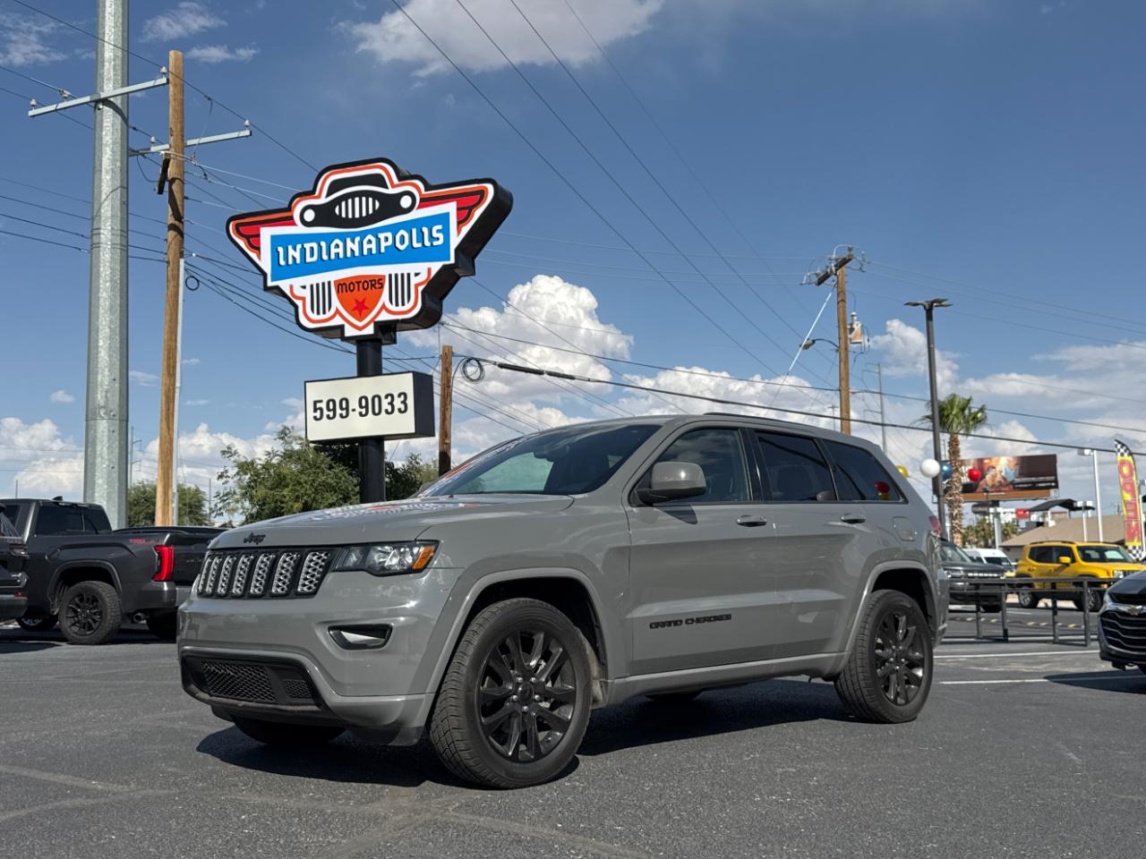 Jeep Grand Cherokee Laredo 4WD 2020