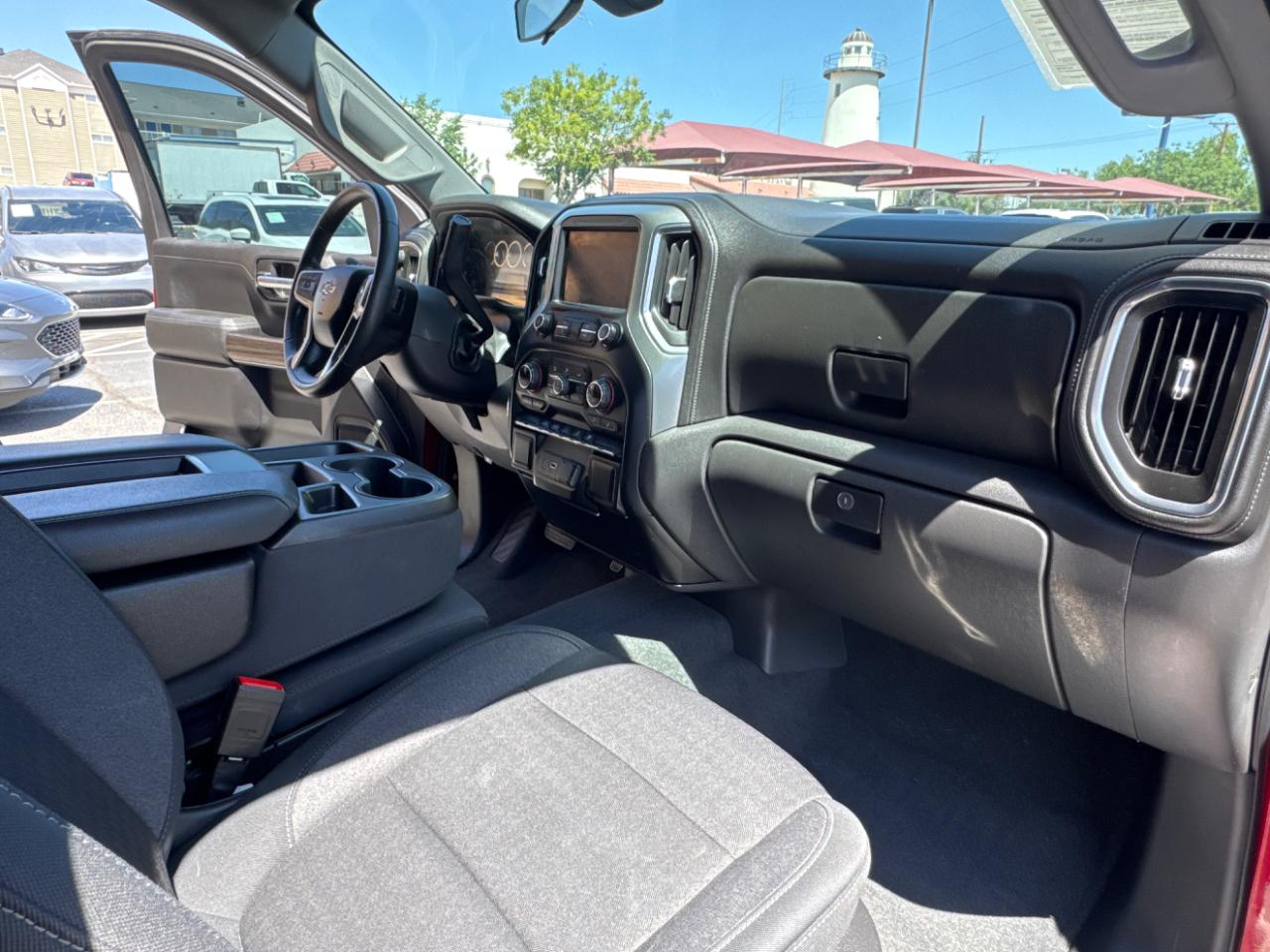 Chevrolet Silverado 1500 LT Crew Cab 2WD 2021