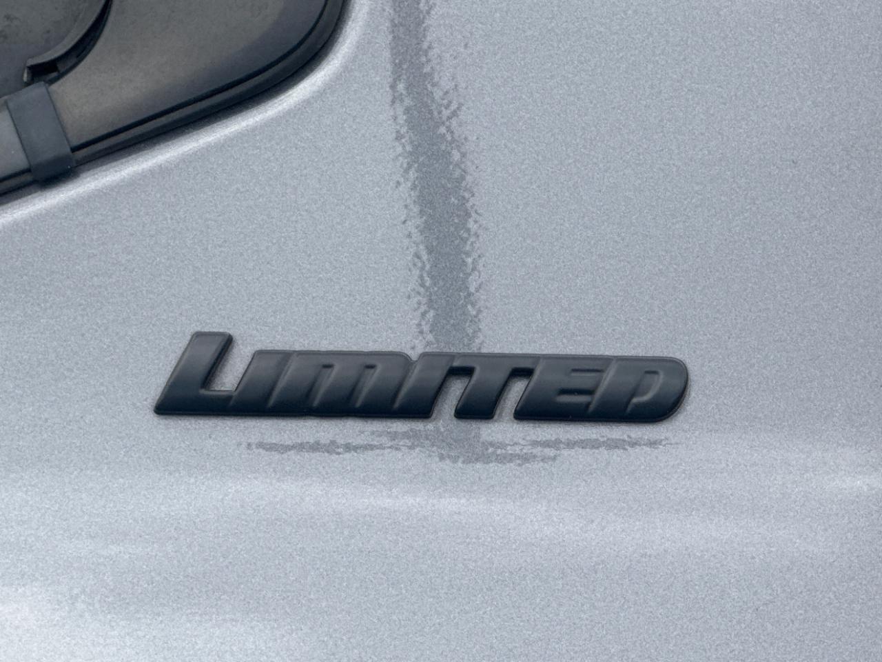 Toyota Tundra Limited Double Cab 4WD 2022