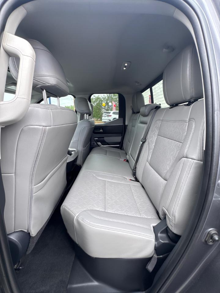 Toyota Tundra Limited Double Cab 4WD 2022