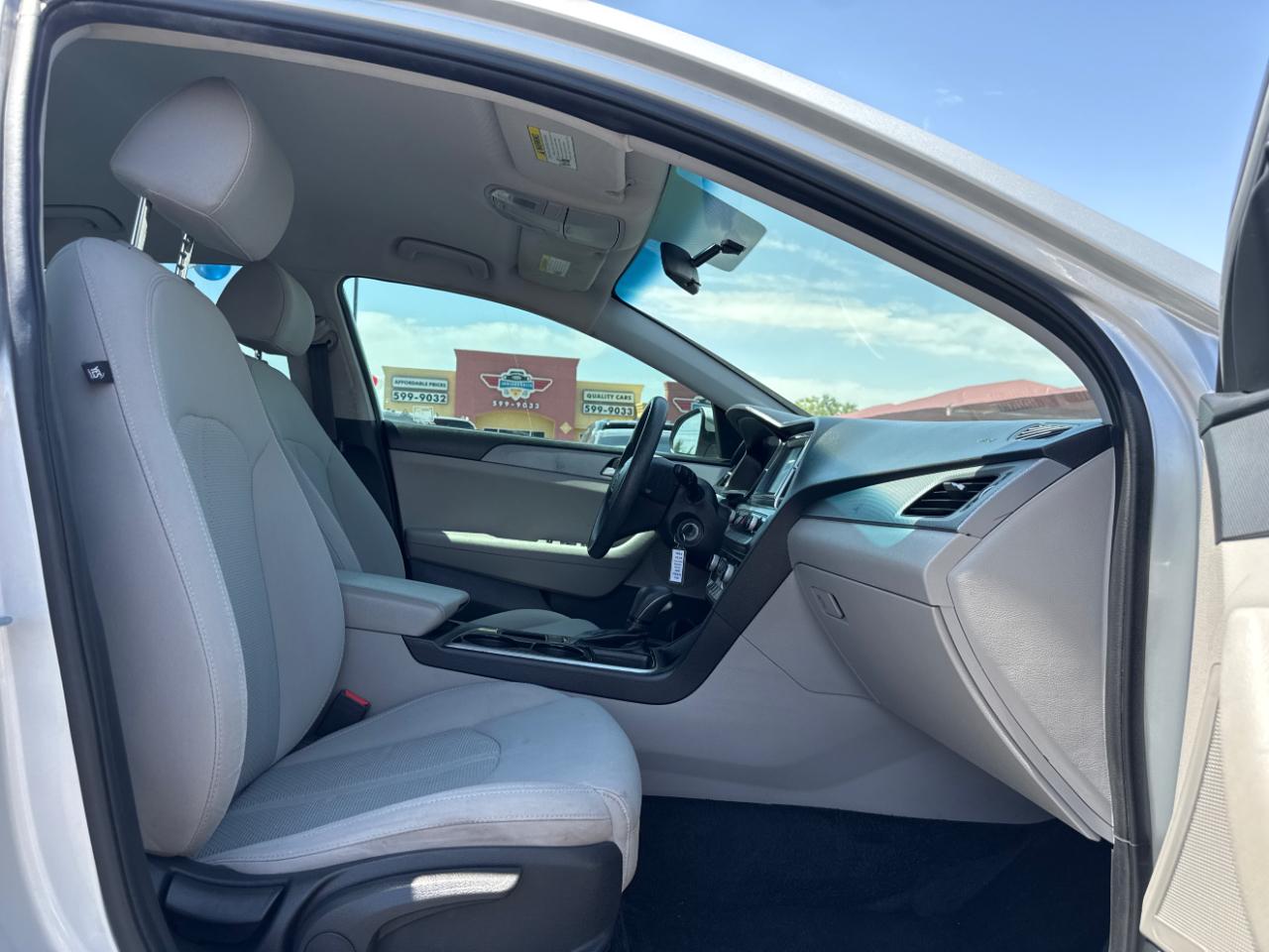 Hyundai Sonata SE 2019