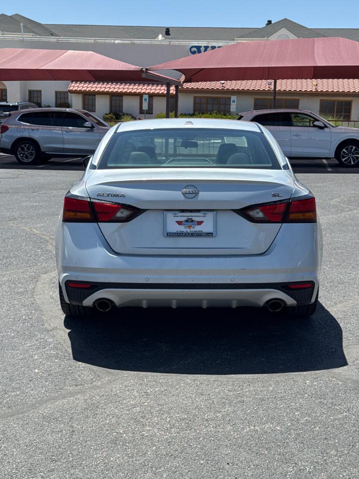 Nissan Altima 2.5 SL 2023