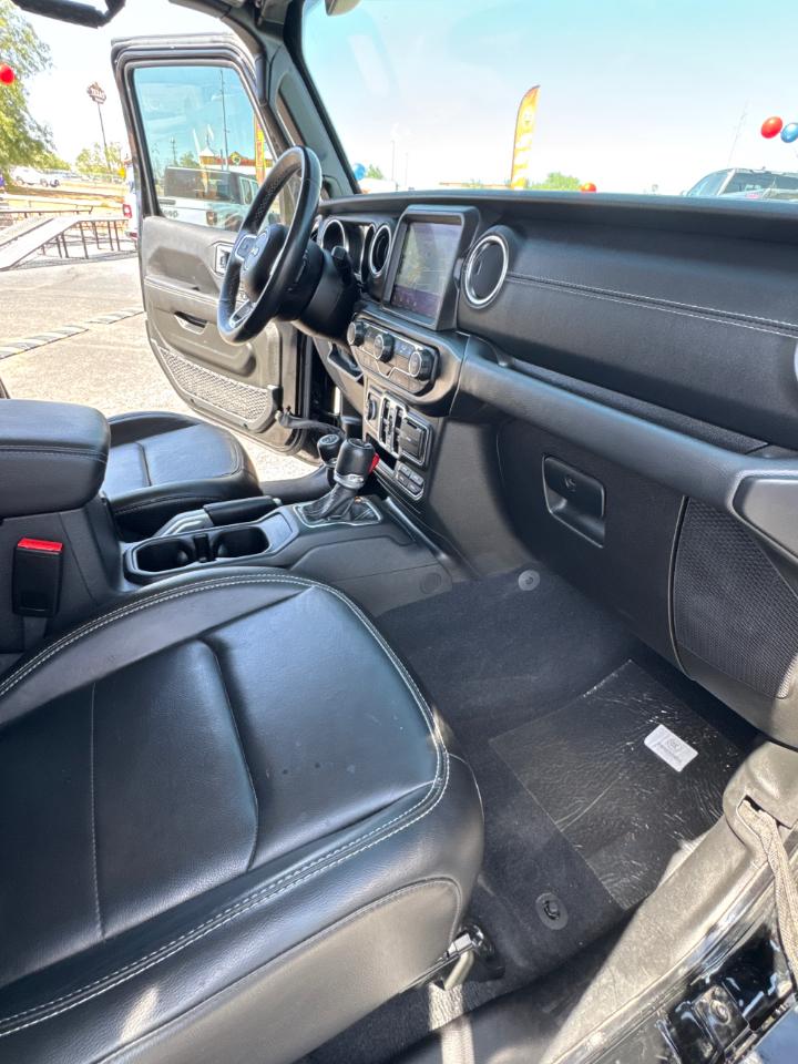 Jeep Gladiator Overland 2022