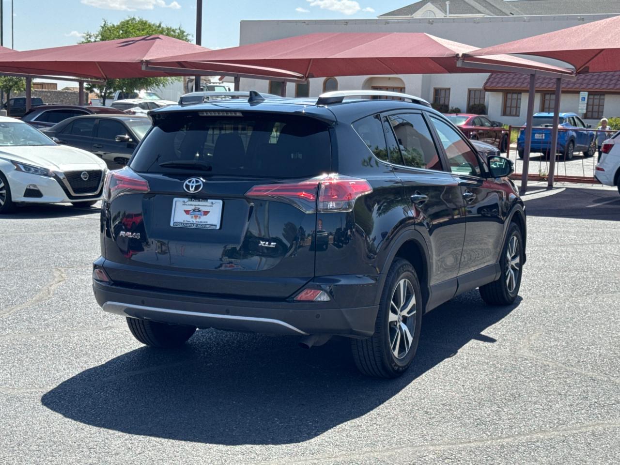 Toyota RAV4 XLE FWD 2017