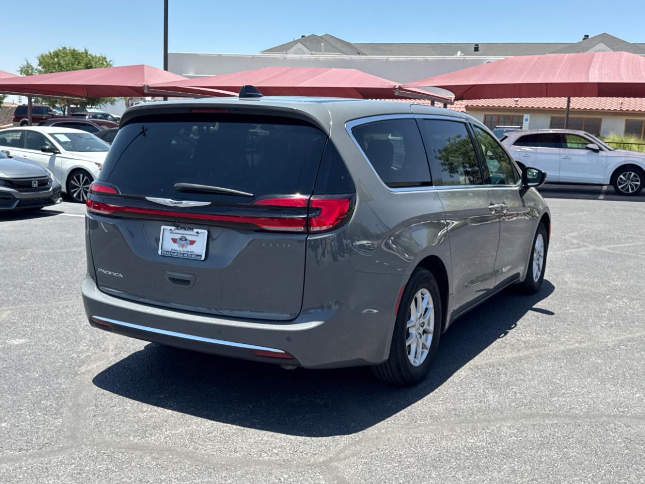 Chrysler Pacifica Touring L 2025