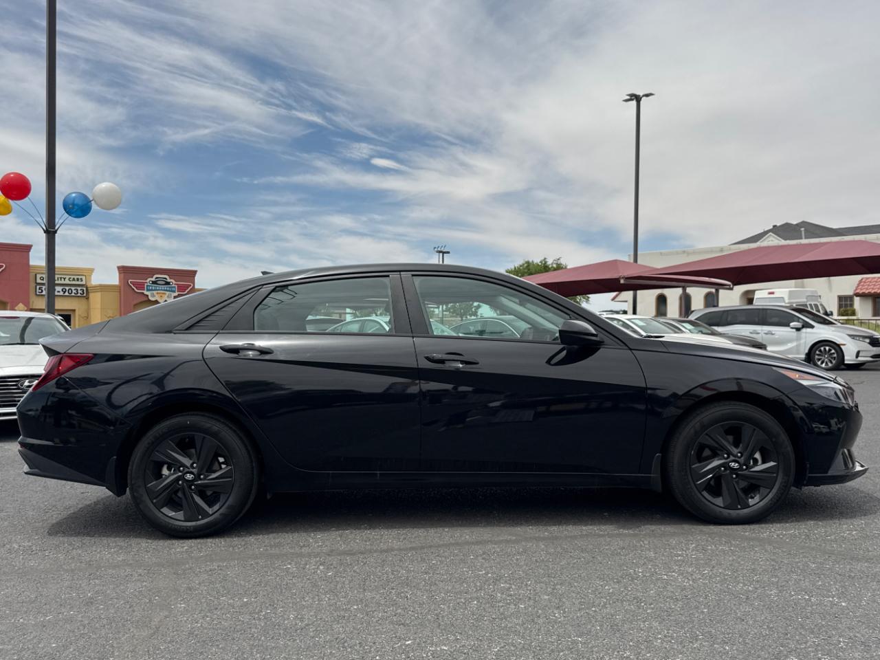 Hyundai Elantra SEL 2023
