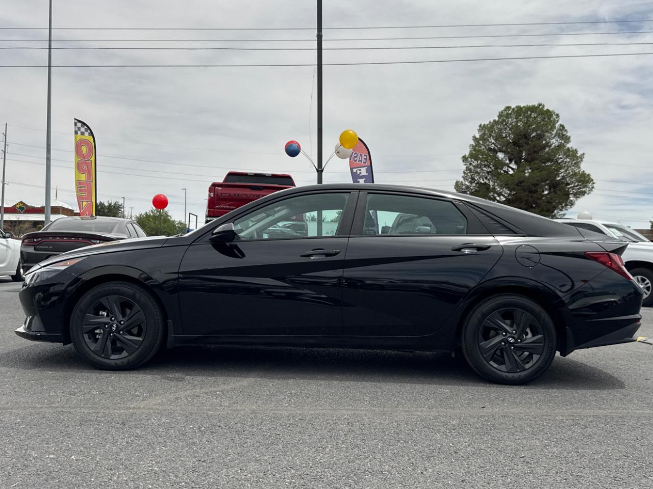 Hyundai Elantra SEL 2023