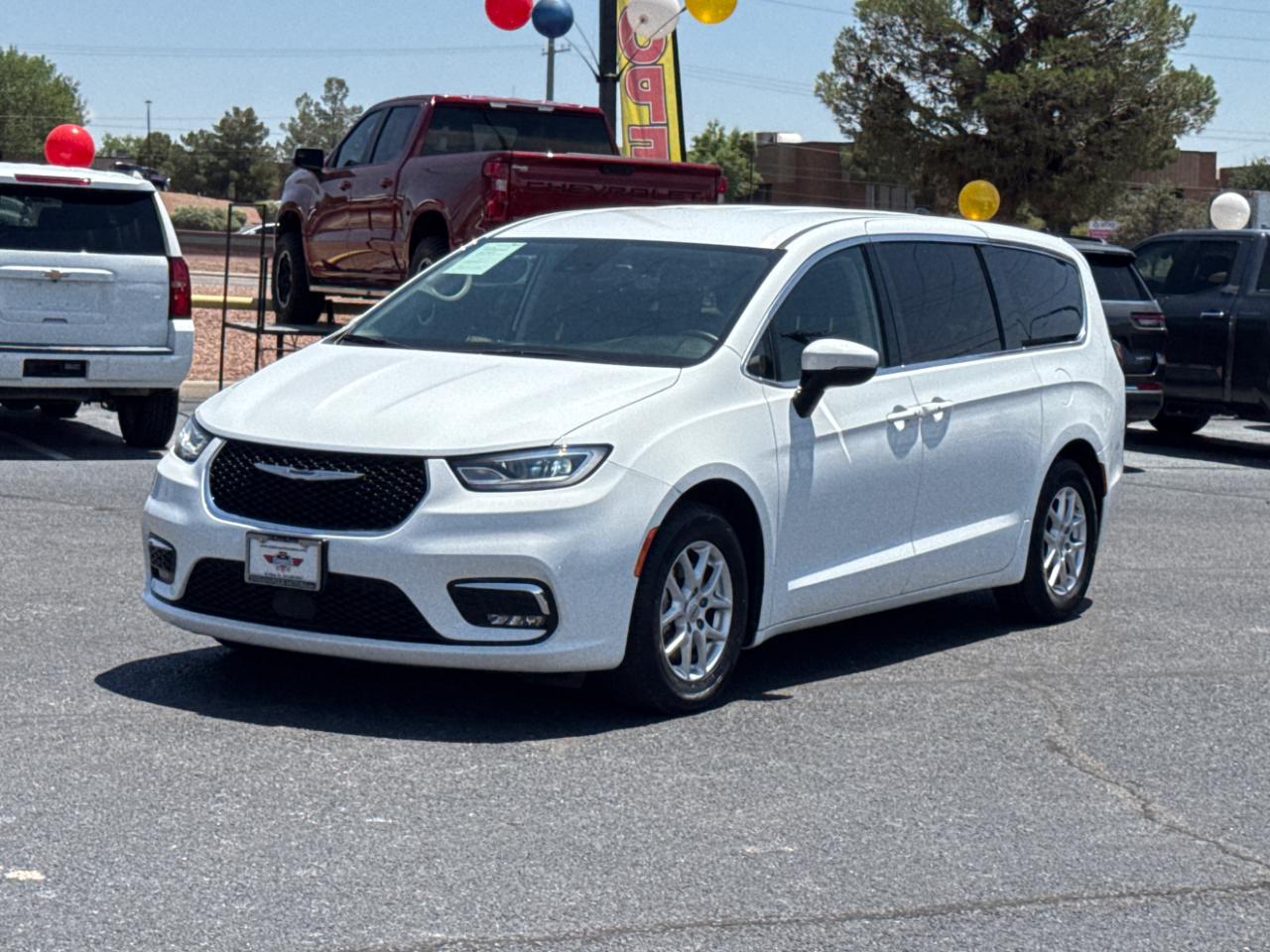 Chrysler Pacifica Touring L 2023