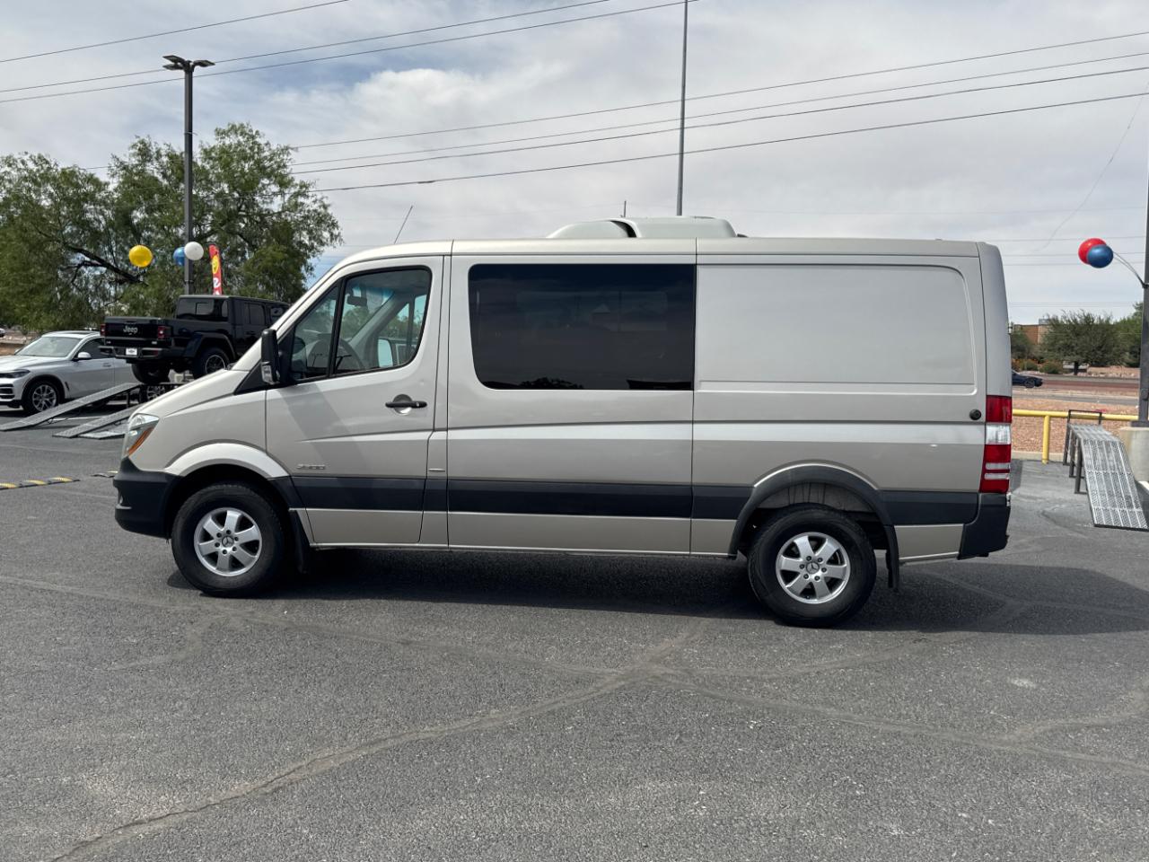 Mercedes-Benz Sprinter 2500 Passenger Van 144-in. WB 2016