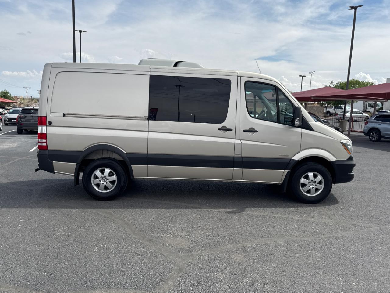Mercedes-Benz Sprinter 2500 Passenger Van 144-in. WB 2016