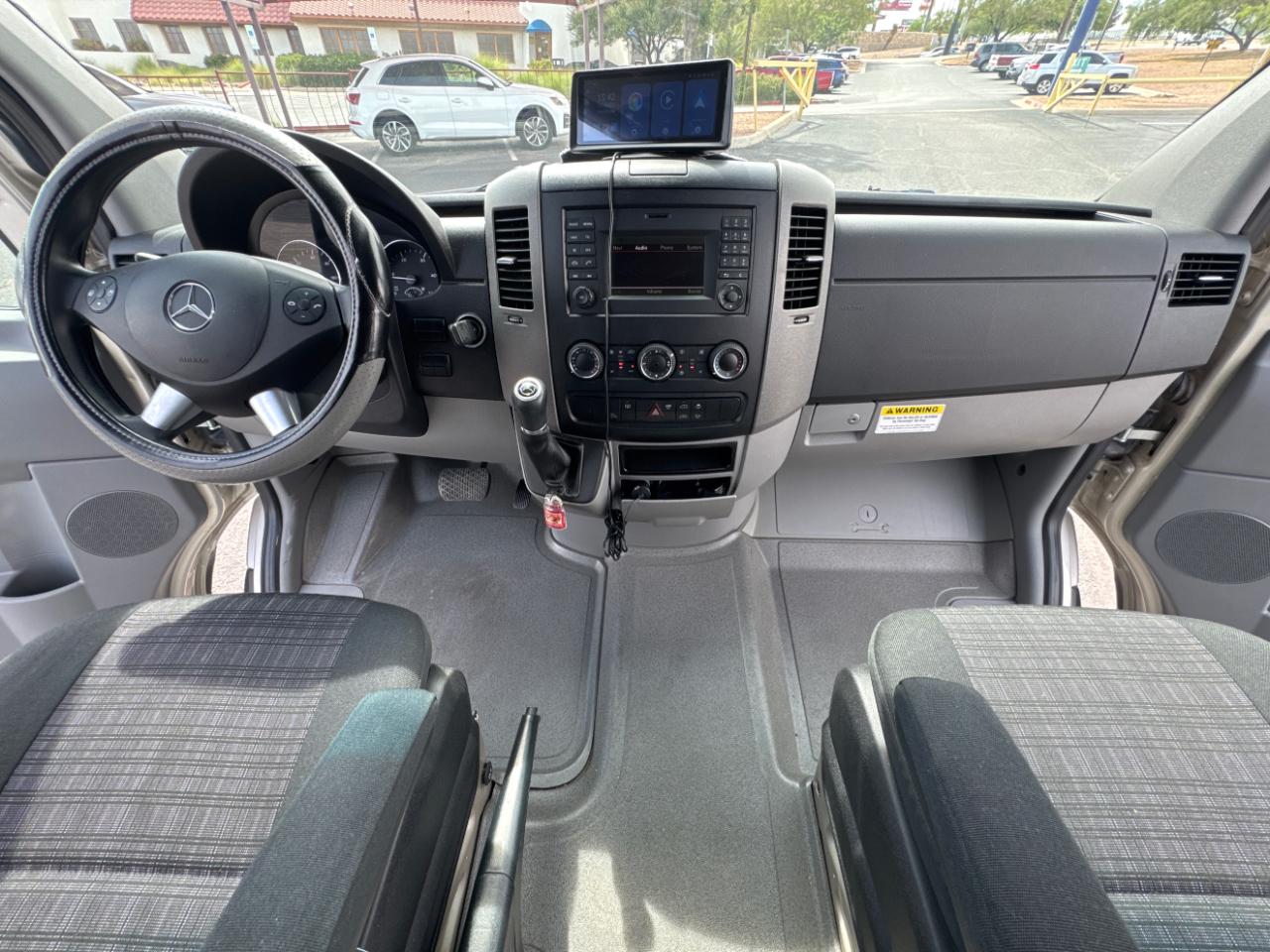 Mercedes-Benz Sprinter 2500 Passenger Van 144-in. WB 2016