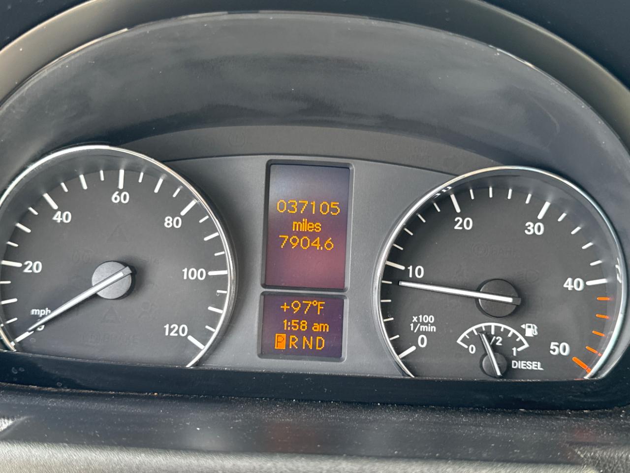 Mercedes-Benz Sprinter 2500 Passenger Van 144-in. WB 2016
