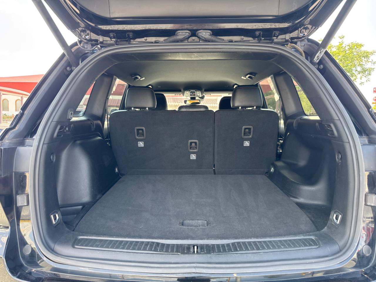 Jeep Grand Cherokee Laredo 4WD 2024