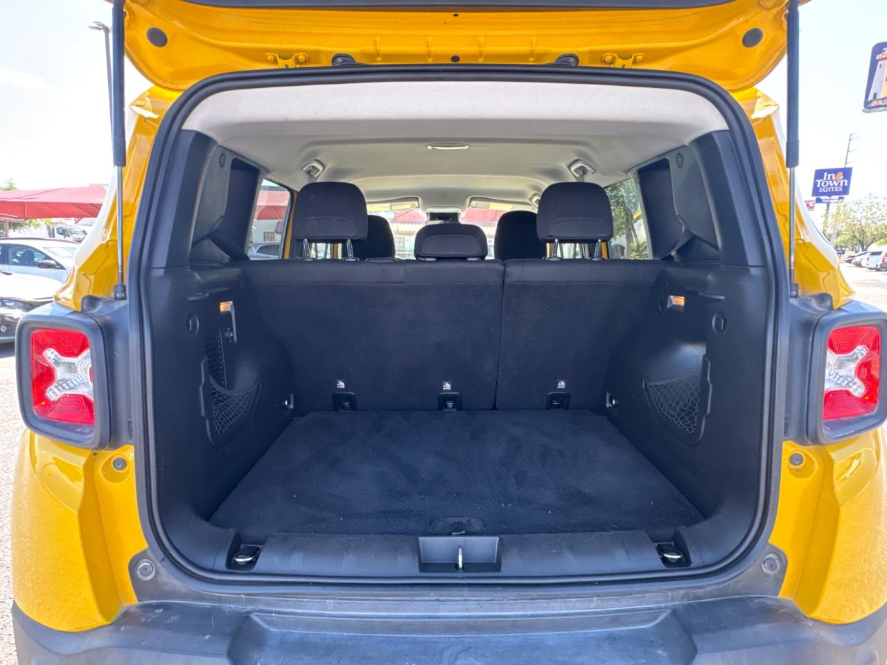 Jeep Renegade Latitude 4WD 2016