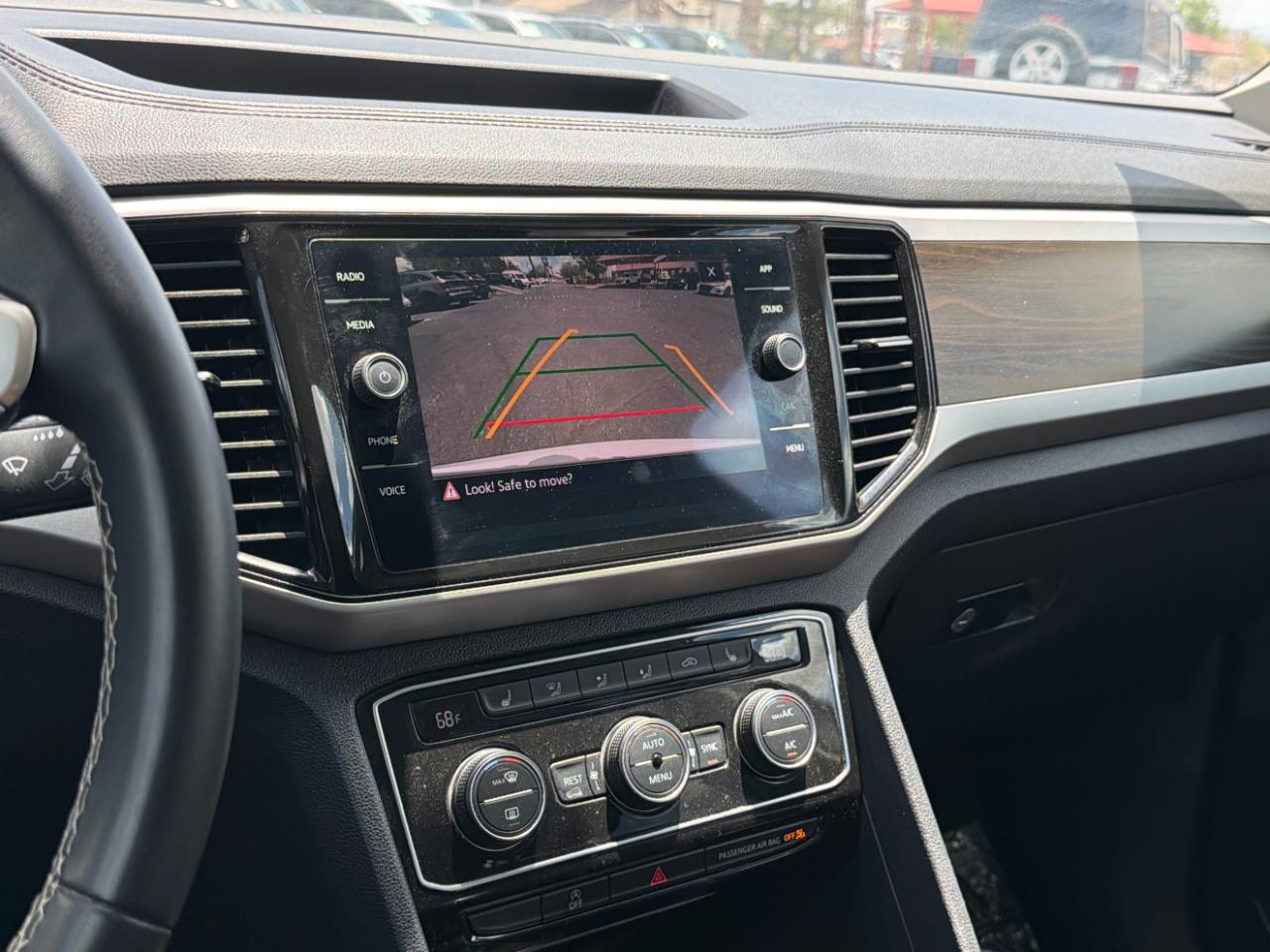 Volkswagen Atlas V6 SE w/Technology 4MOTION 2022