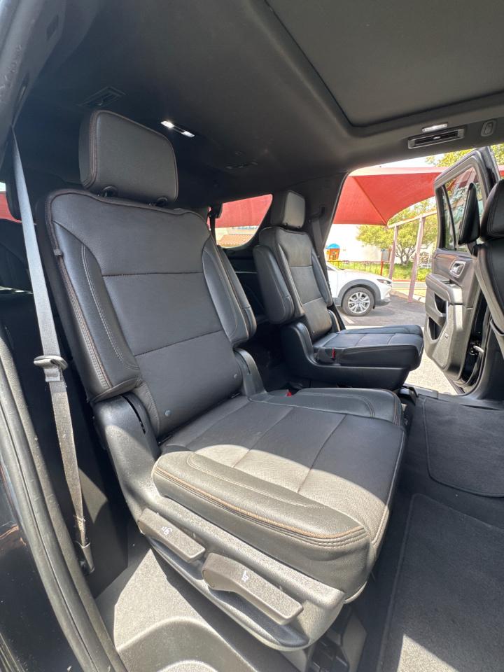 Chevrolet Tahoe High Country 4WD 2023