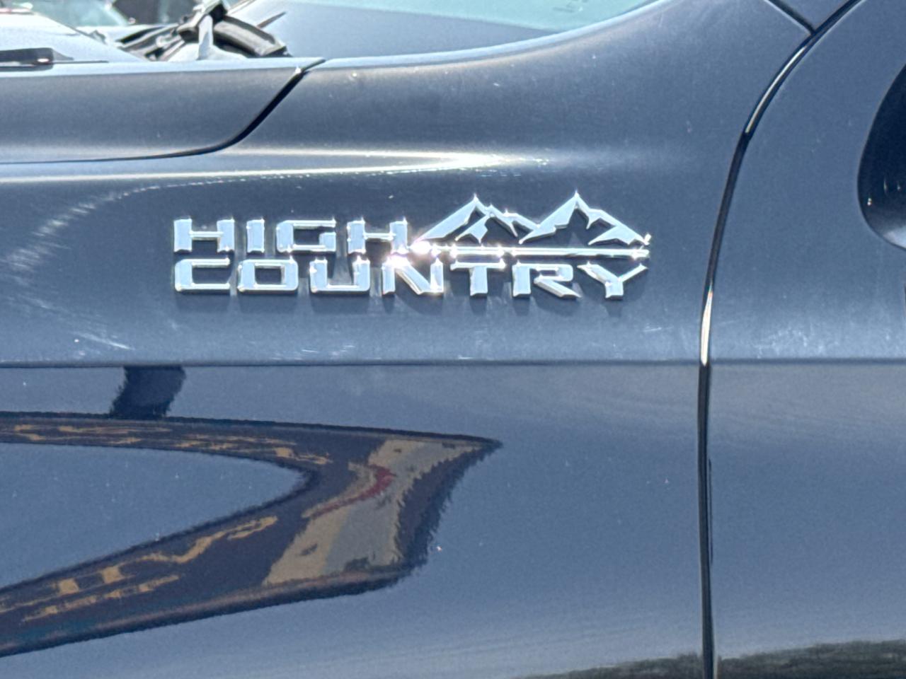 Chevrolet Tahoe High Country 4WD 2023