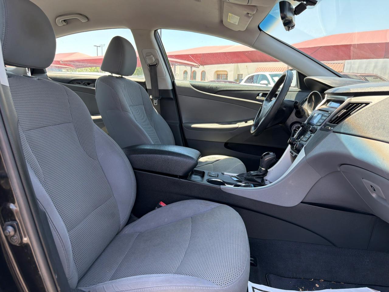 Hyundai Sonata GLS 2013