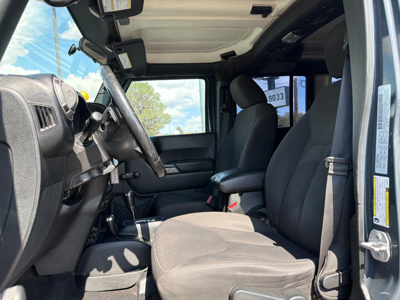Jeep Wrangler Unlimited Sport 4WD 2017