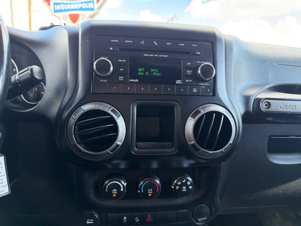 Jeep Wrangler Unlimited Sport 4WD 2017
