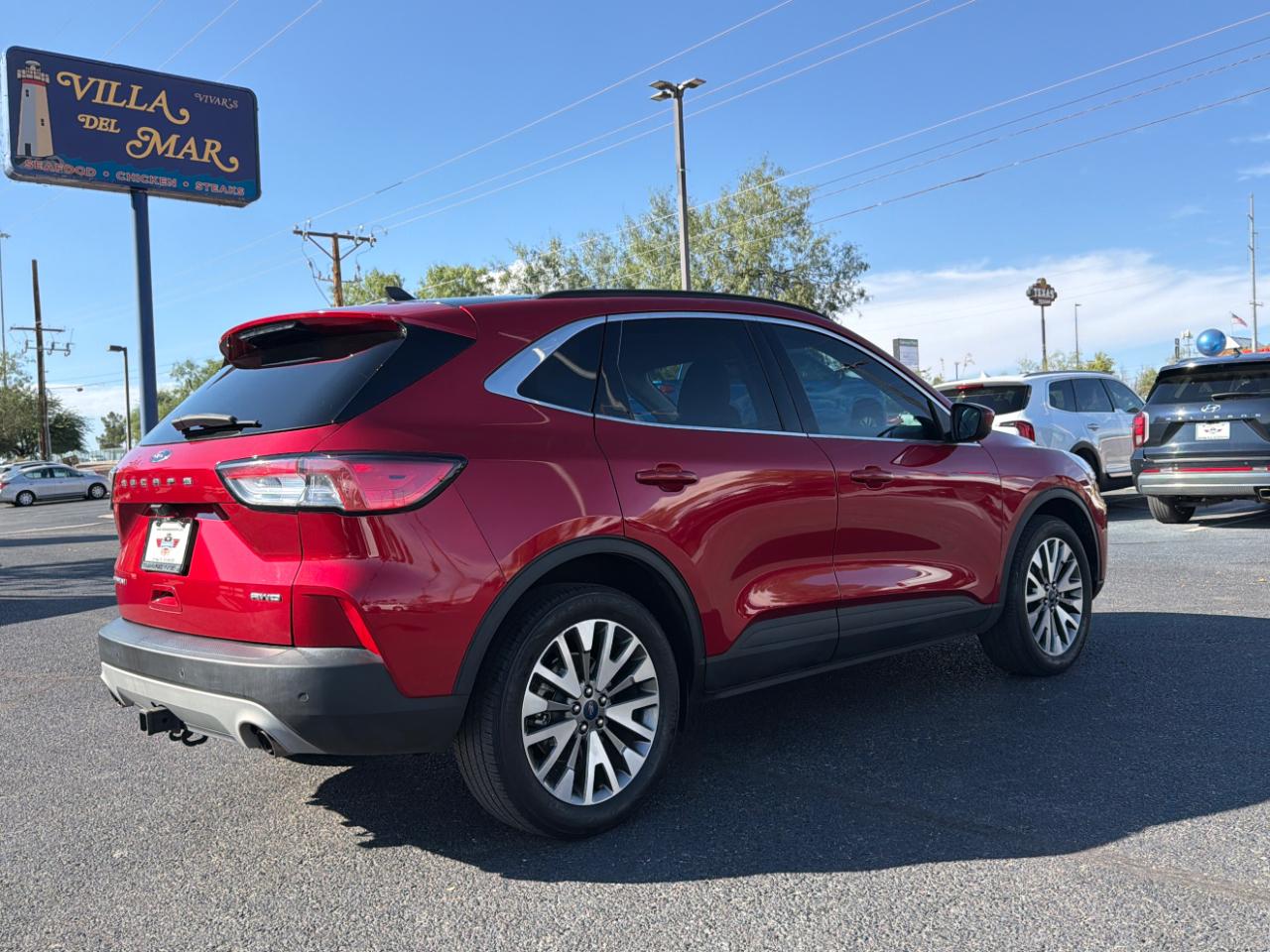 Ford Escape Titanium 4WD 2022