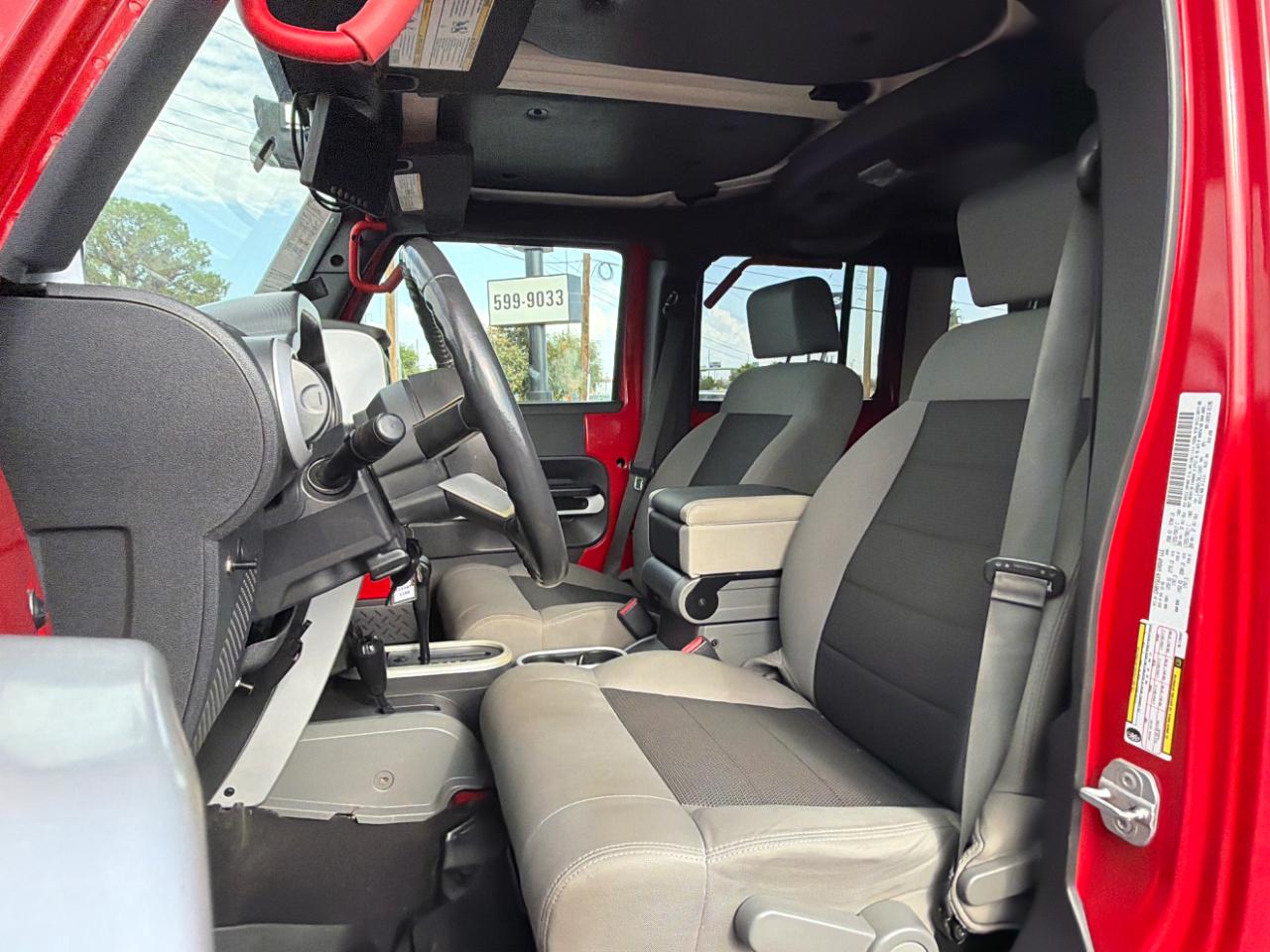 Jeep Wrangler Unlimited Rubicon 4WD 2010