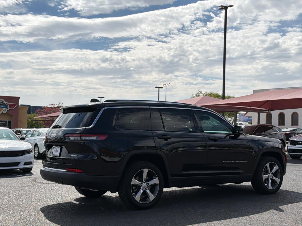 Jeep Grand Cherokee L Limited 2WD 2021
