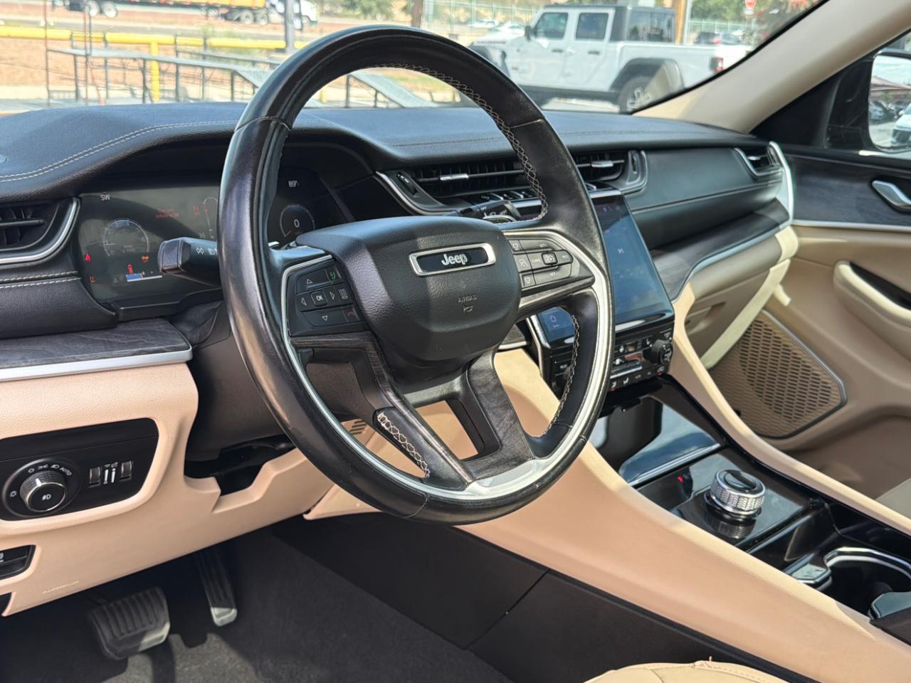 Jeep Grand Cherokee L Limited 2WD 2021