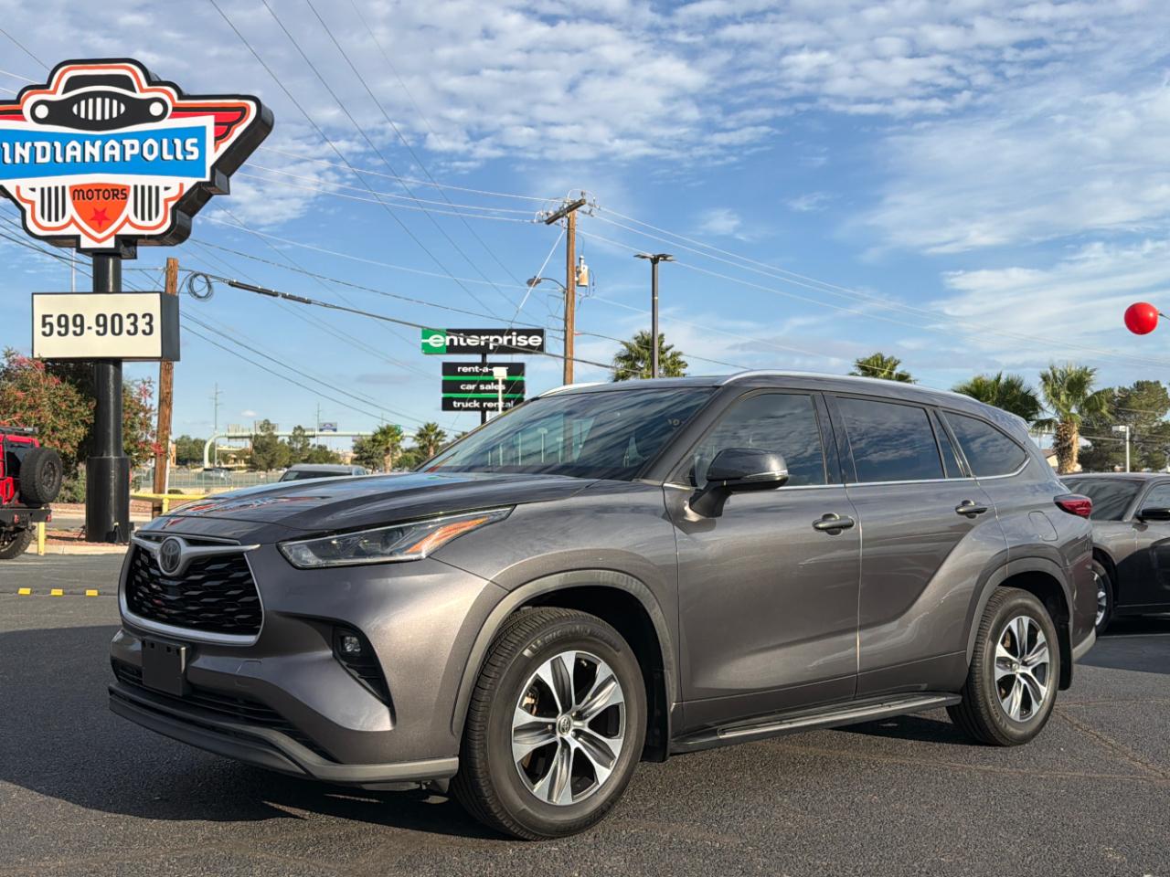 Toyota Highlander XLE AWD V6 2021