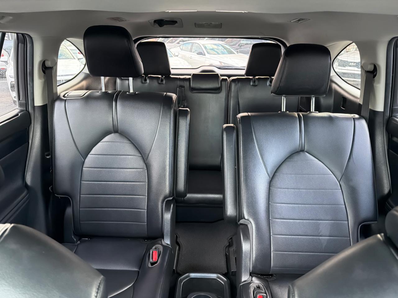 Toyota Highlander XLE AWD V6 2021