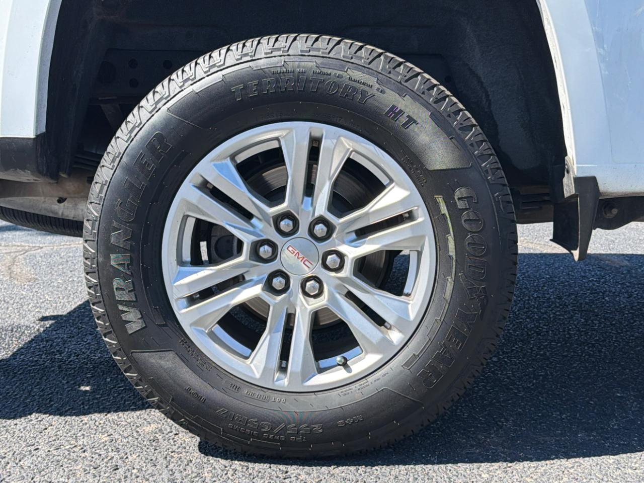 GMC Canyon SLE Crew Cab 2WD 2020