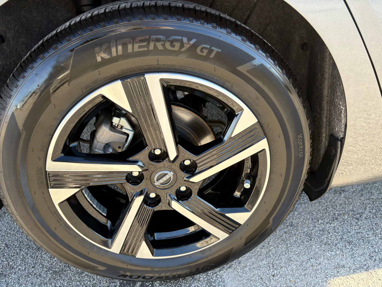 Nissan Sentra SV 2025