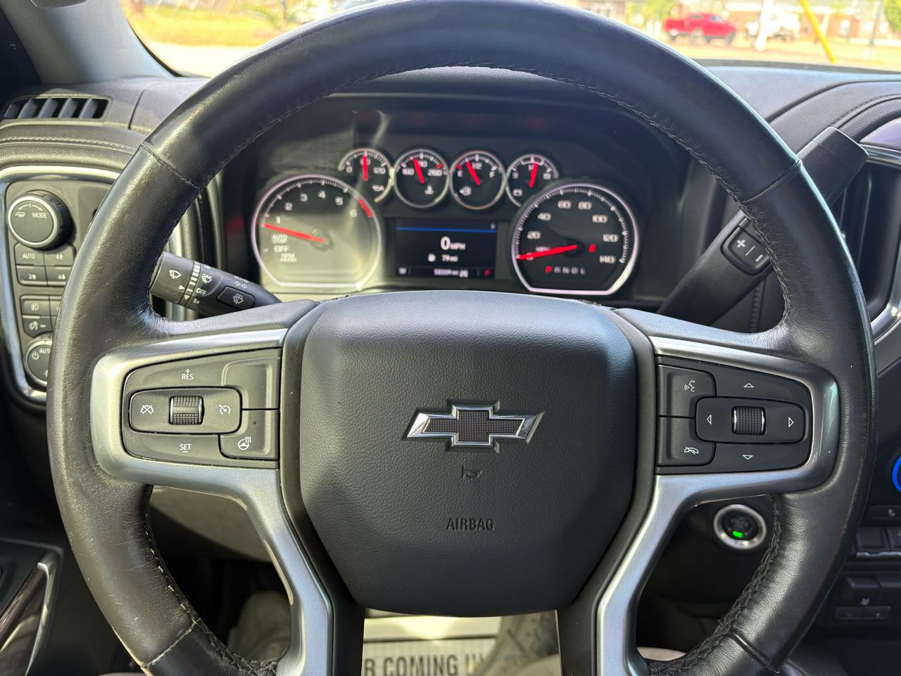 Chevrolet Silverado 1500 4WD Crew Cab 147" LT Trail Boss 2020