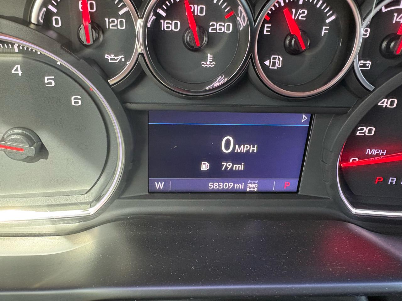 Chevrolet Silverado 1500 4WD Crew Cab 147" LT Trail Boss 2020